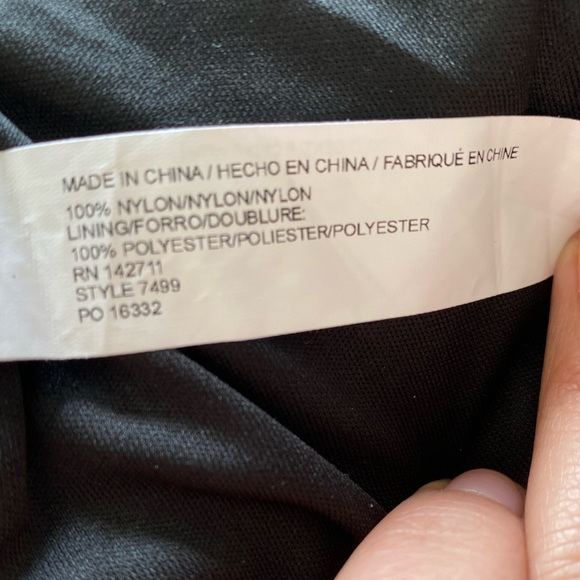 Eloquii Women’s Plus Size Sequin Jogger Pants, Black, Size 24 - Picture 6 of 7